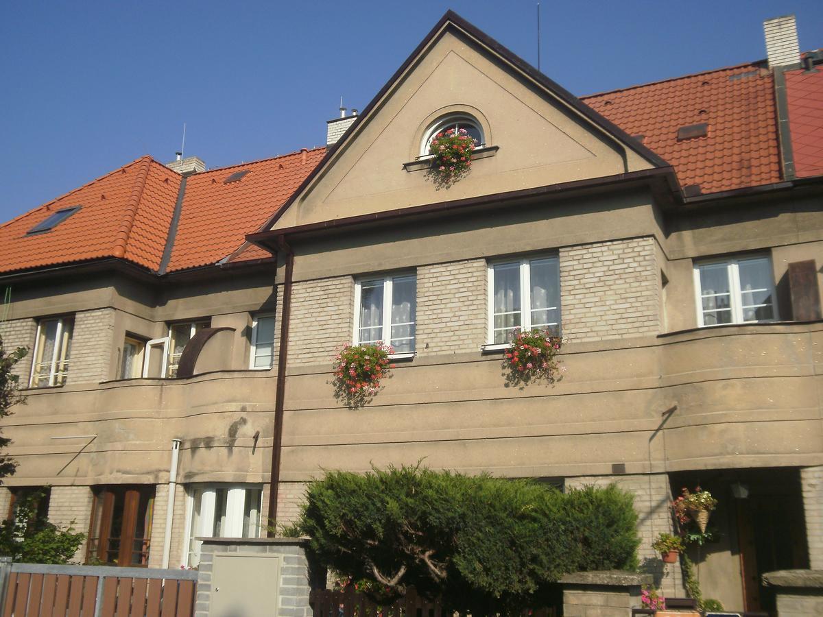 Apartricanova Praga Exterior foto